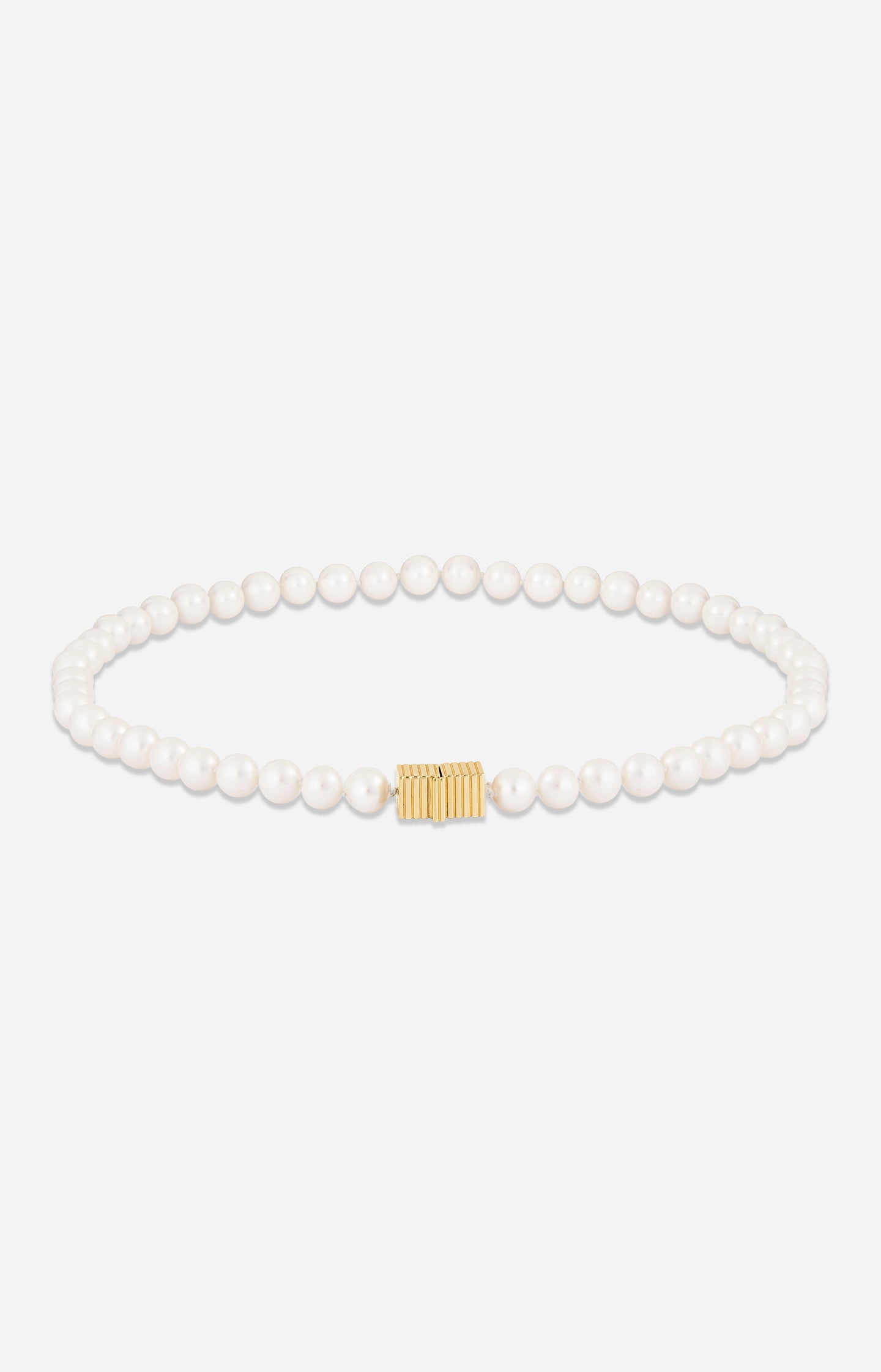 KELLY PEARL NECKLACE