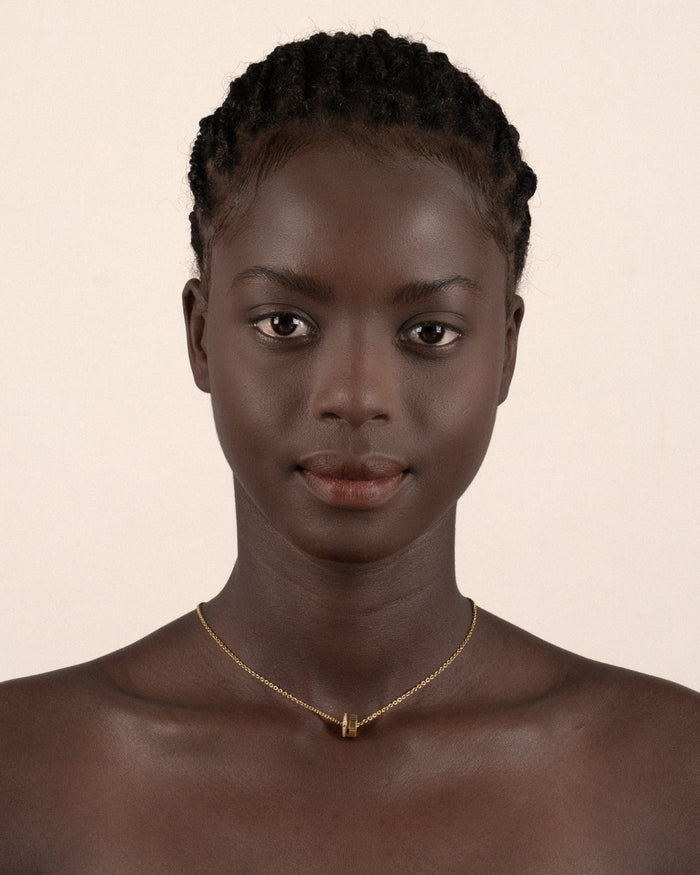 SLOT CHARM NECKLACE - IVILOSANGELES.COM