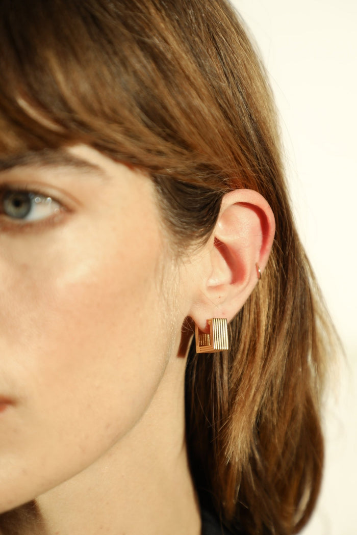 MINI WIDE AURELIA HOOPS - IVILOSANGELES.COM