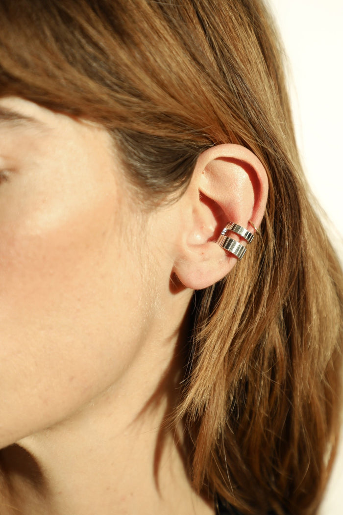 SLOT EARCUFF - IVILOSANGELES.COM