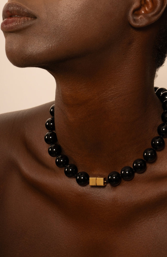 LINDA ONYX NECKLACE - IVILOSANGELES.COM