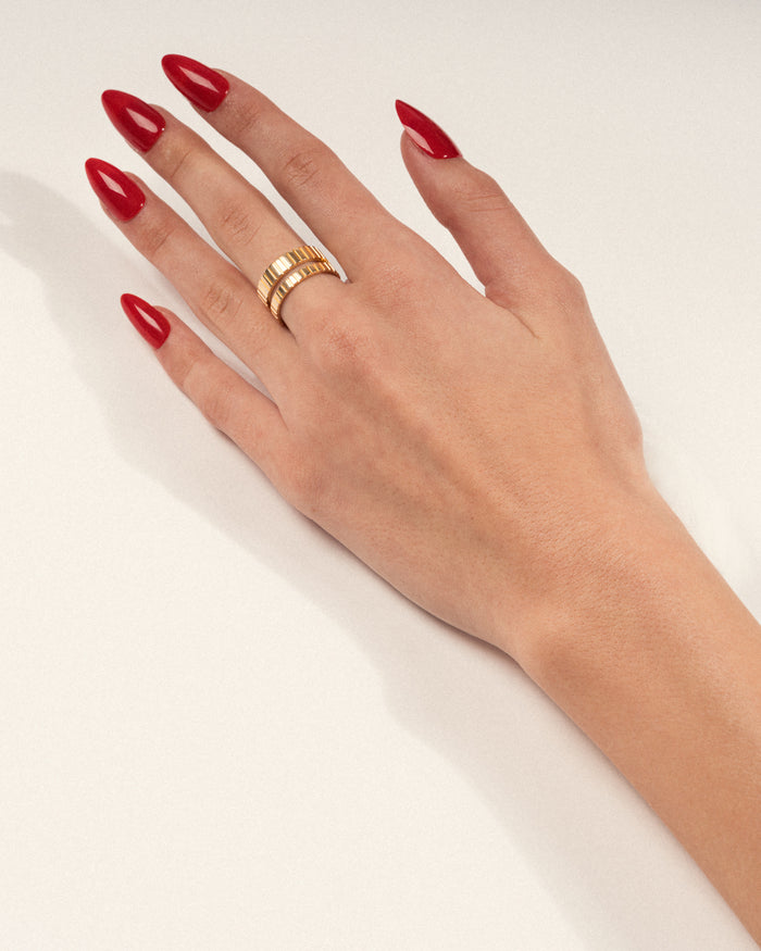 SLIM SLOT RING - IVILOSANGELES.COM